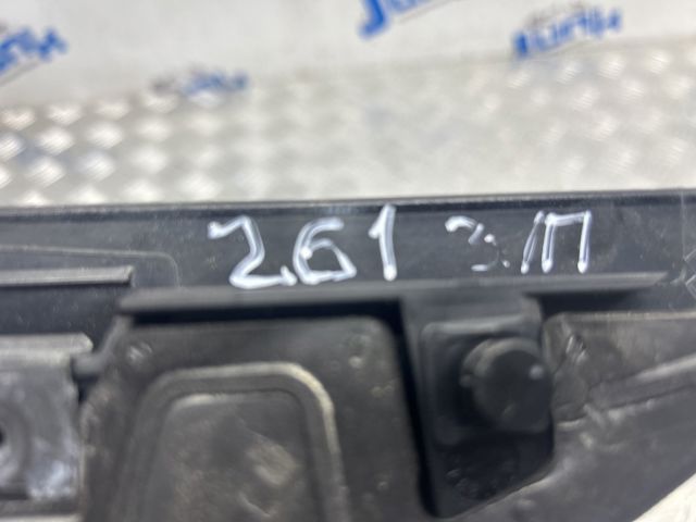 Накладка задньої двері, правої, вертикальна 4G5853274A5FQ VAG