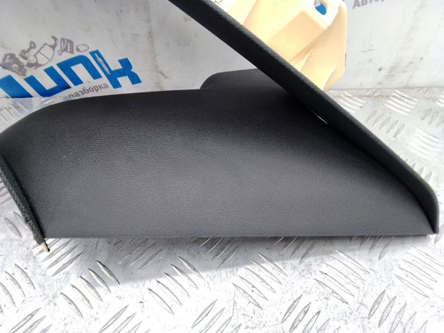 Обшивка стійки кузова внутрішня, задня ліва 4G5867287 VAG
