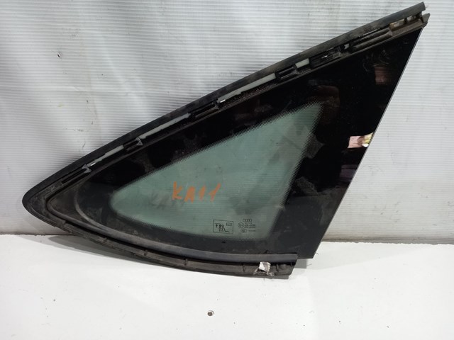 Стукло багажника, праве 4G8845300C VAG