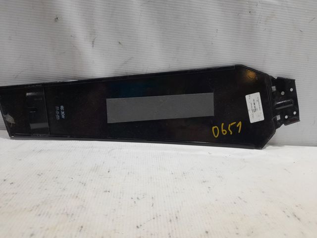 Накладка стійки кузова зовнішня, центральна права 4G8853290 VAG
