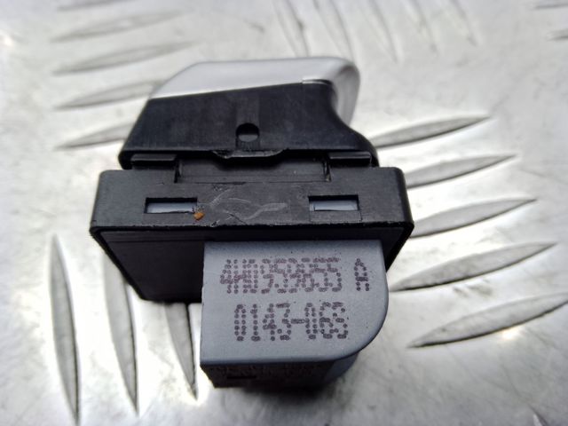 Кнопка вмикання двигуна склопідіймача передня права 4H0959855A5PR VAG