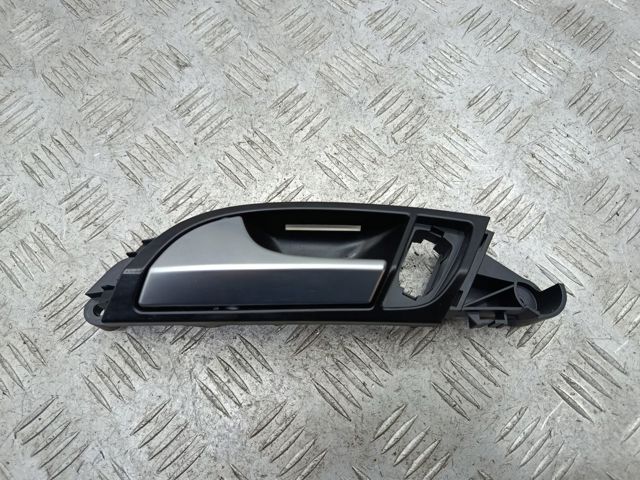 Ручка дверей лівих, внутрішня, перед/зад 4L0837019AH77 VAG