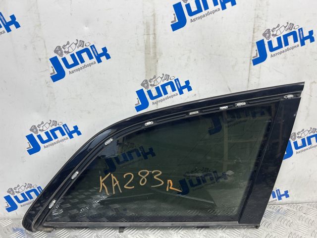 Стукло багажника, праве 4L0845300RNVB VAG