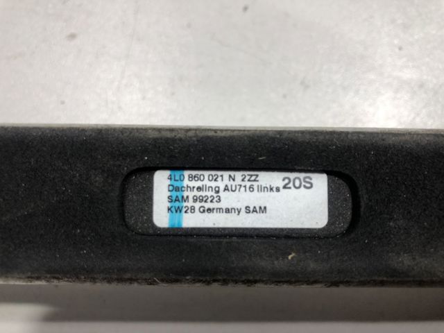 Автомобільний рейлінг на дах лівий 4L0860021N2ZZ VAG