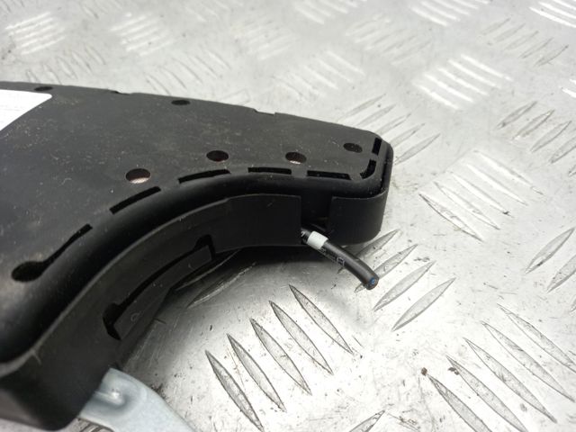 Подушка безпеки AIRBAG спинки сидіння, правого 4L0880242B VAG