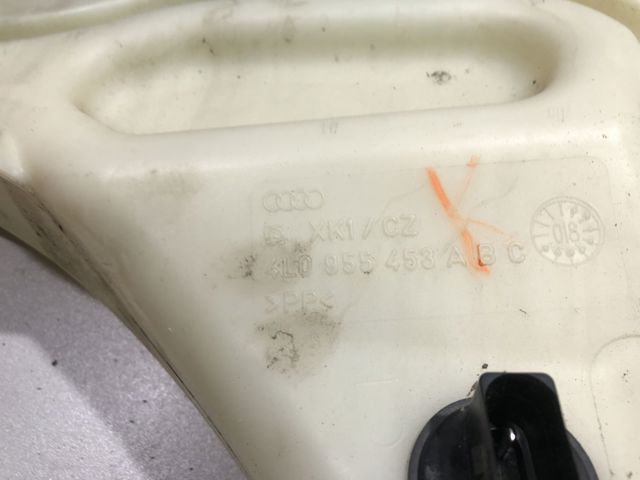 Водяний бачок омивача скла 4L0955453 VAG