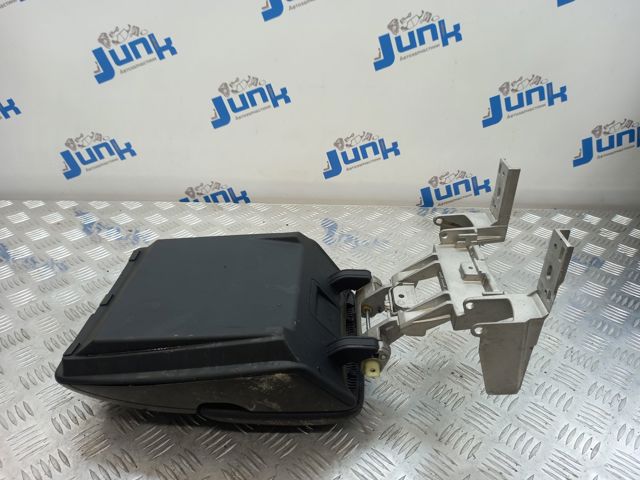 Підлокітник заднього сидіння 4L1864207N6PS VAG