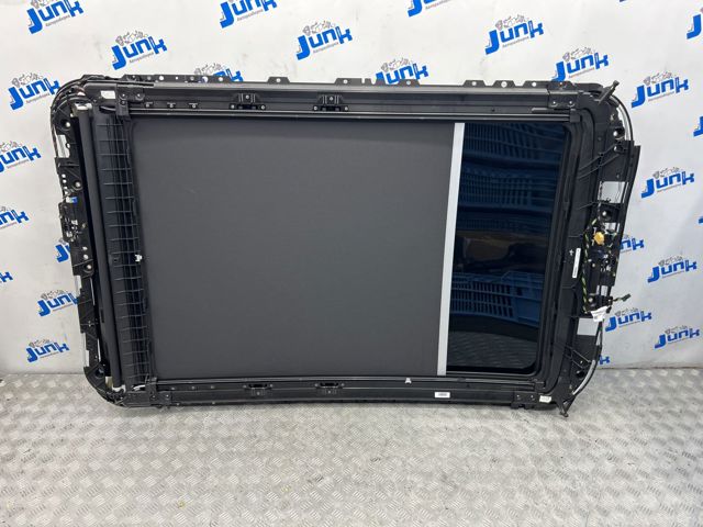 Панель люка 4M0877049 VAG