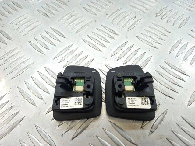 Перемикач керування круїз контролем 4M0951523D6PS VAG