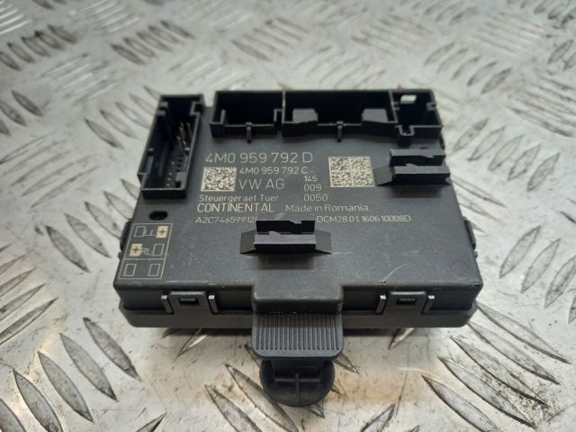 Блок комфорту передніх дверей 4M0959792D VAG