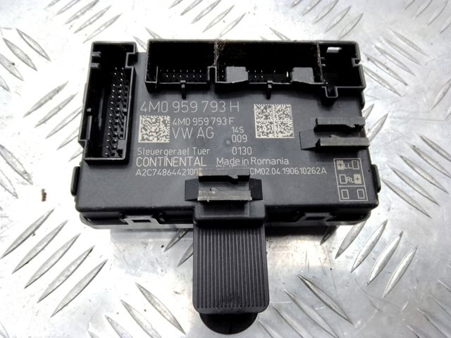 Блок комфорту передніх дверей 4M0959793H VAG