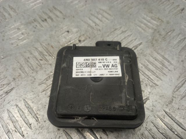 Блок управління системою відкривання воріт гаража 4N0907410C VAG
