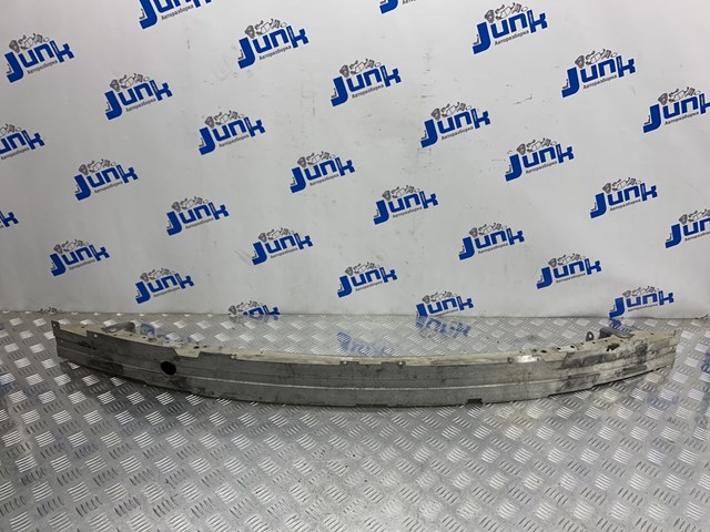 Балка бампера переднього 51117186899 BMW