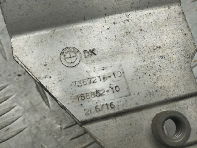 Кронштейн підсилювача переднього бампера 51117357216 BMW