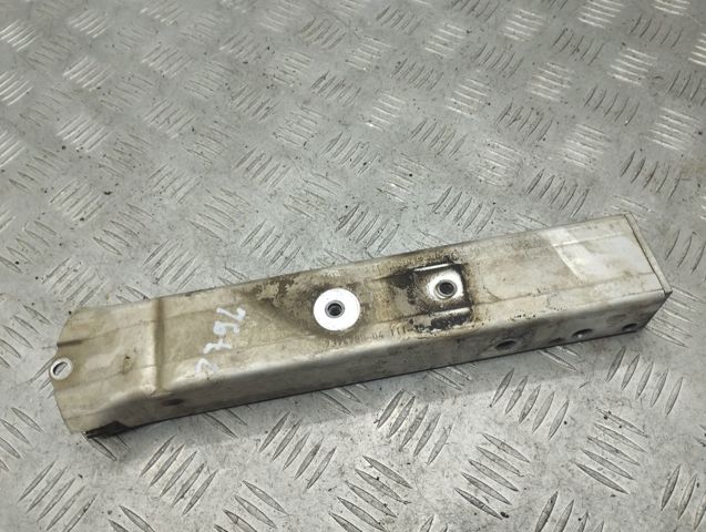 Кронштейн підсилювача переднього бампера 51117374789 BMW