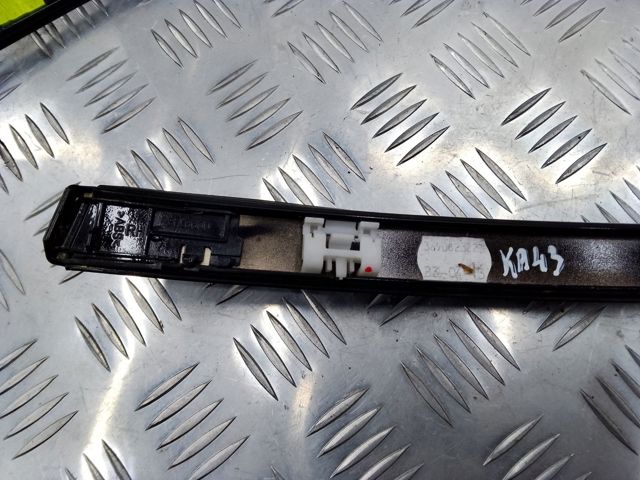Молдинг даху, правий 51137312618 BMW
