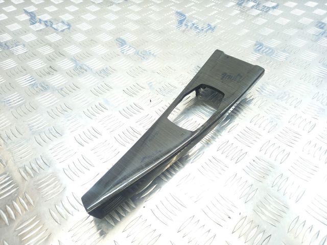 Декоративна накладка центральної консолі 51169232083 BMW