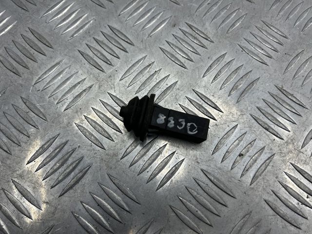 Фіксатор лючка бензобака 51178228939 BMW