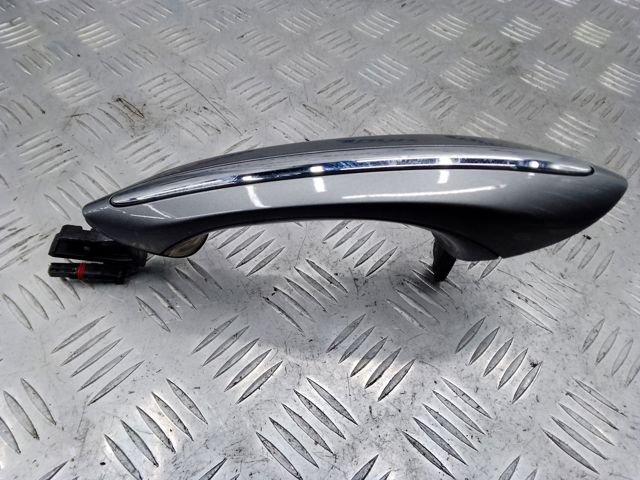 Ручка задніх дверей зовнішня, ліва 51217231929 BMW