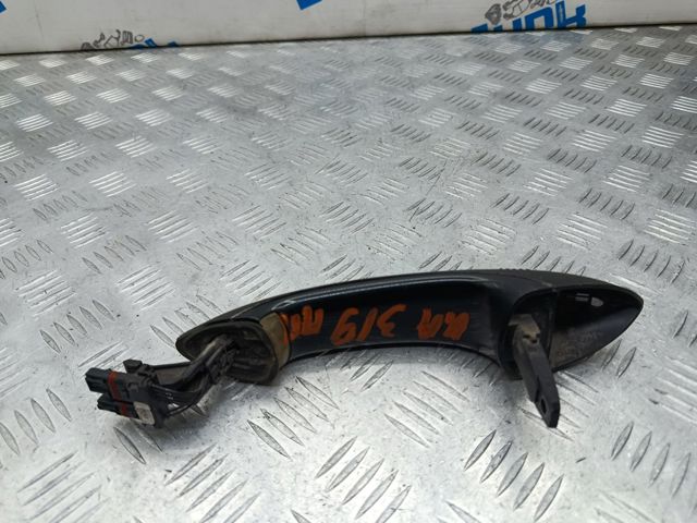 Ручка двері правою зовнішня перед/зад 51217249980 BMW