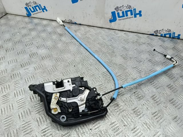 Замок передніх пасажирських дверей 51217281934 BMW
