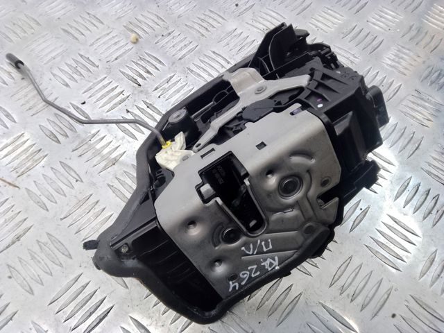 Замок водійських дверей 51217281945 BMW