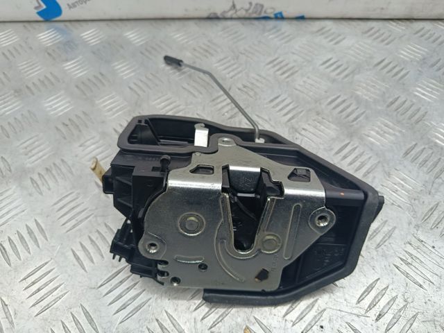 Замок задньої дверї, правої 51227229460 BMW