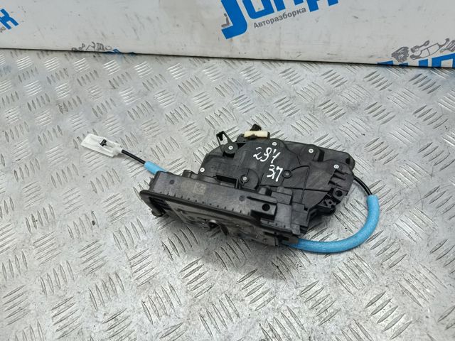 Замок задньої дверї, правої 51227281942 BMW