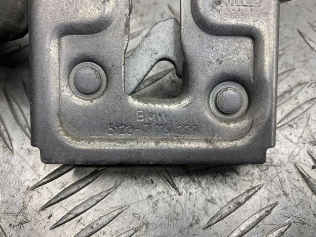 Замок кришки капота 51237115229 BMW
