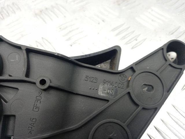 Ручка відкриття капота 51239113984 BMW