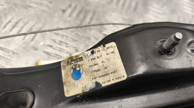 Склопідйомник задніх лівих дверей 51357281887 BMW