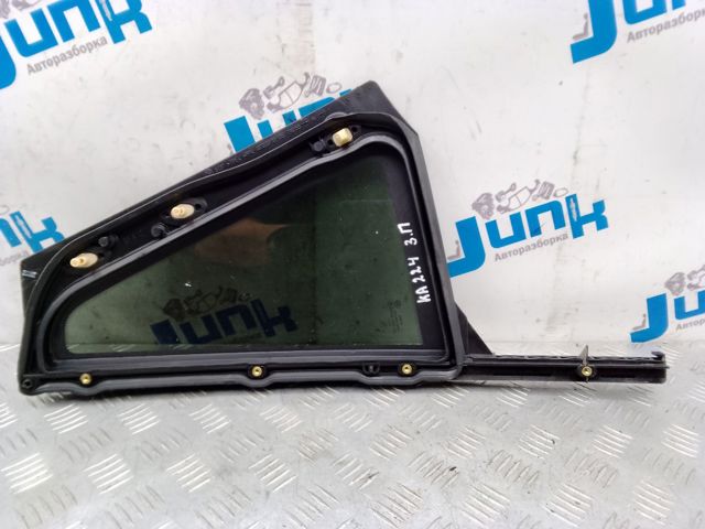 Задня кватирка права 51377405606 BMW
