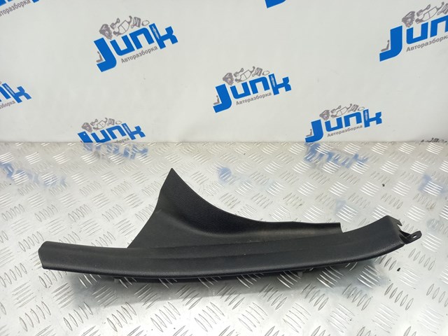 Накладка дверного порога внутрішня, задня ліва 51439162723 BMW
