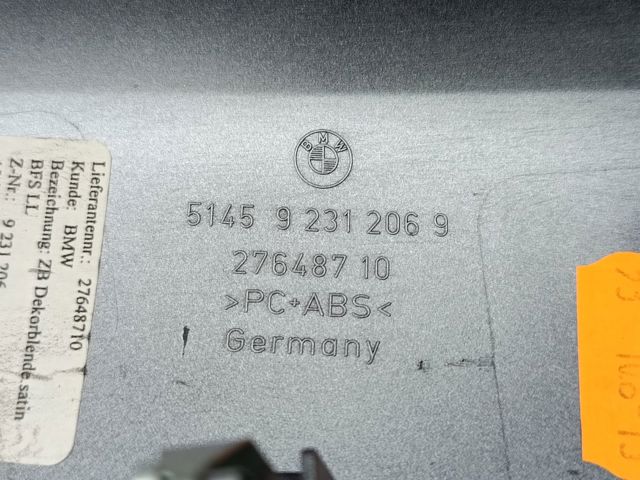 Молдинг (накладка) панелі приладів "торпедо", правий 51459231206 BMW
