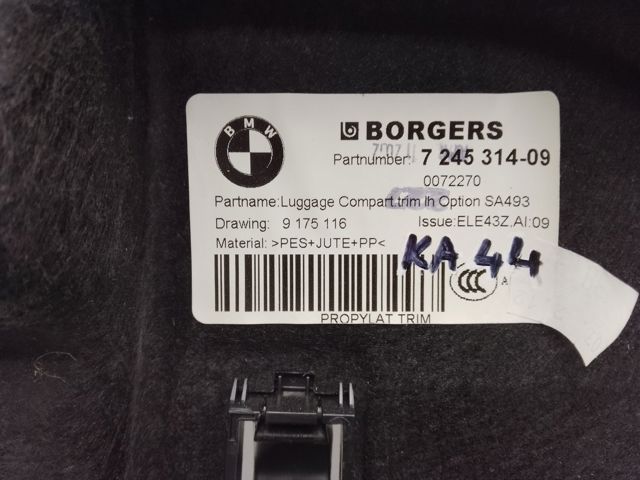 Облицювання багажного відсіку, праве 51476822794 BMW