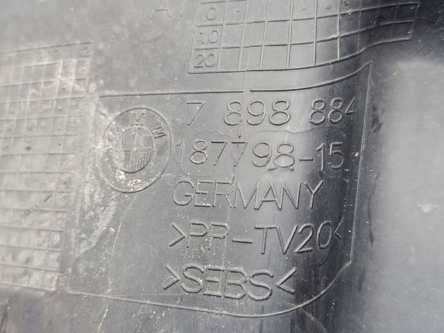 Повітропровід / дефлектор радіатора, правий 51747898884 BMW