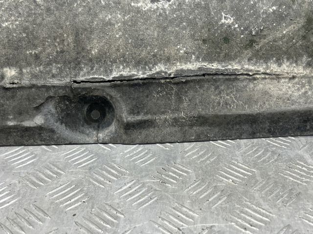 Захист днища, лівий 51757185035 BMW