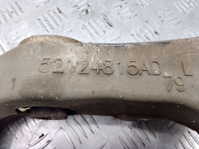 Балансир задній нижній, лівий 52124815AD CHRYSLER