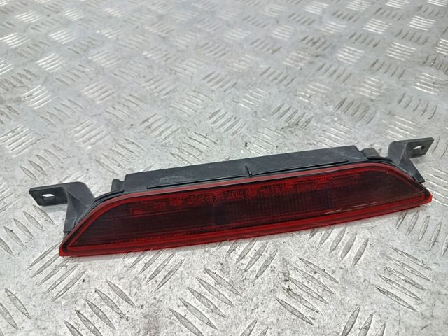 Ліхтар сигналу гальмування Додж Caliber SXT