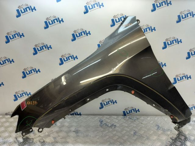 Переднє ліве крило 55369597AC CHRYSLER