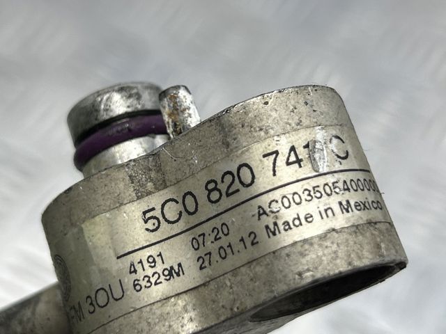 Шланг кондиціонера, від радіатора до випарника 5C0820741C VAG
