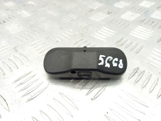 Сопло омивача лобового скла 5G0955986 VAG