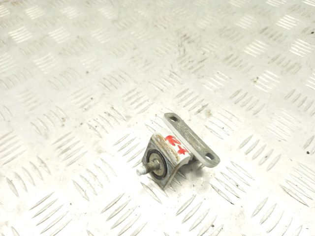 Петля багажника 5G6827301A VAG