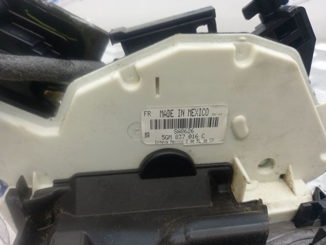 Замок передніх пасажирських дверей 5GM837016C VAG
