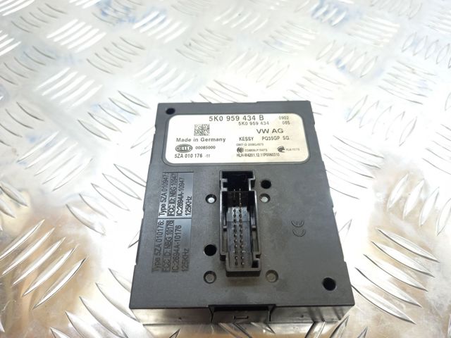 Блок управління комфорту 5K0959434B VAG