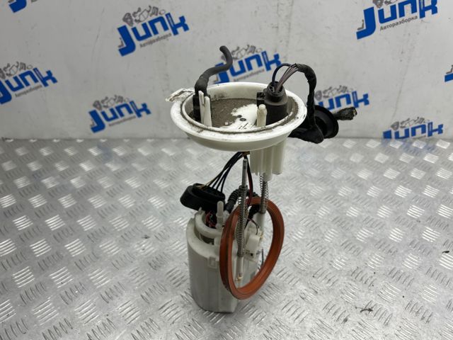 Насос занурювальний в баці 5N0919087J VAG