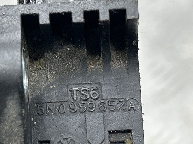 Датчик подушки безпеки 5N0959652A VAG