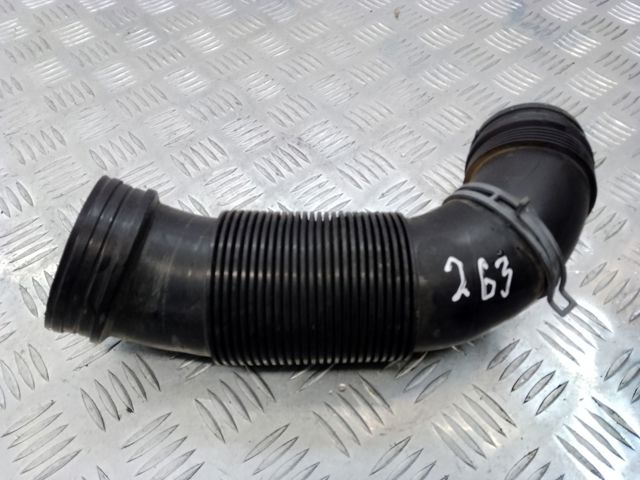 Патрубок повітряний, вихід повітряного фільтра 5Q0129654P VAG