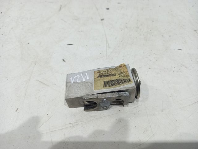 Клапан розширювальний 5Q0820679C VAG