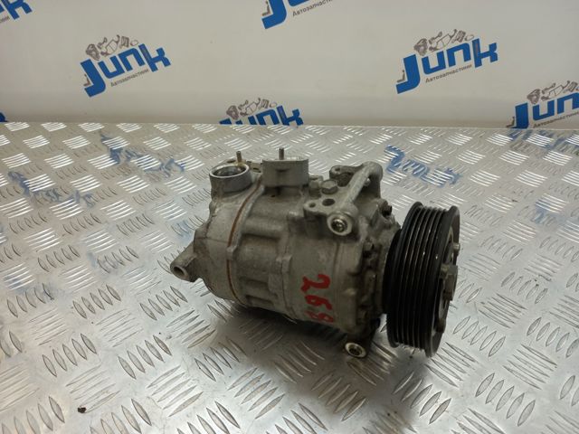 Компресор кондиціонера 5Q0820803F VAG